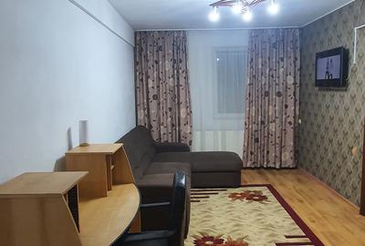 De inchiriat Ap.2 camere+terasa proprie- 2 min.Metrou Aparatorii Patriei - 4