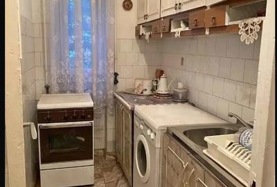 Apartament 2 camere DE VANZARE