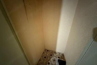 Garsonieră decomandată în Complex Studențesc