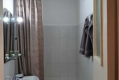Garsonieră decomandată în Central - 5