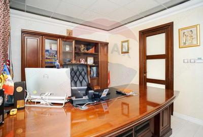 Spa?iu Comercial de Vanzare Cladire Comerciala Premium-zona Galata - 2