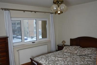 Apartament 2 camere, ultracentral, renovat total, cu baie ?i bucatarie echipate complet - 3