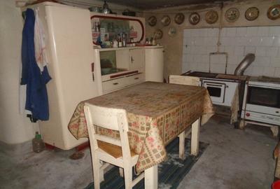 Vanzare casa 220 mp utili, teren 860 mp, Semicentral - 12