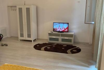 Garsonieră decomandată, mobilată în Militari