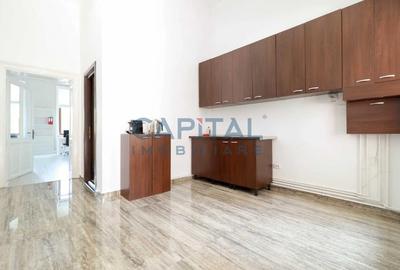 Spatiu birouri 2 camere decomandat, ultracentral, luminos in Cluj-Napoca - 4