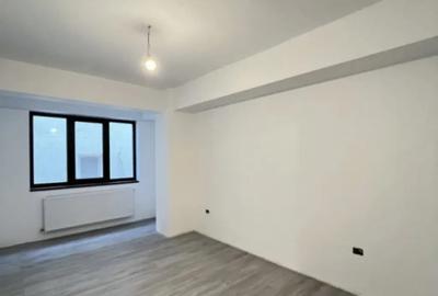 Apartament cu 3 camere decomandat în Energia - 10
