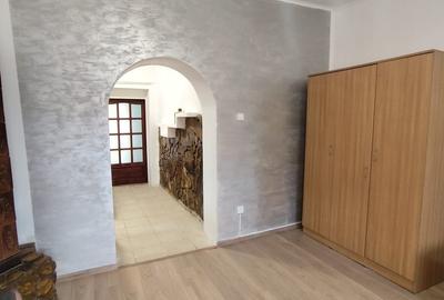 Garsonieră semidecomandată în Grădiște - 2