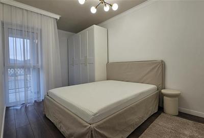 Apartament cu 3 camere semidecomandat, mobilat în Florești - 5