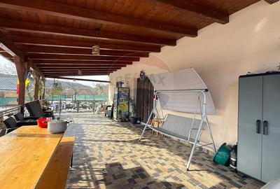 Casă cu 4 camere cu Teren 2700 Mp în Coțofănești - 4