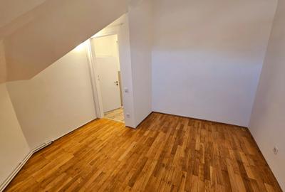 Casă individuală cu 20 camere cu Canalizare în Central - 45