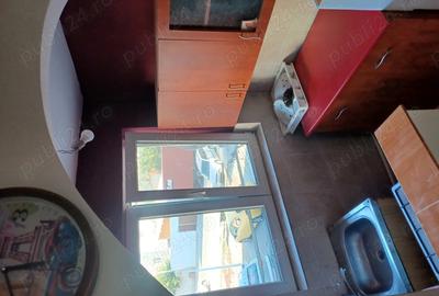 Garsoniera Zona Aparatorii Patriei 5 minute de metrou - 1