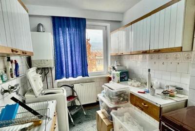 Apartament 2 camere etaj 3,zona Cinema Patria - 13