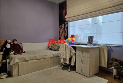 Oportunitate - Apartament cu trei camere in vila, zona Tractorul 70 mp - 15