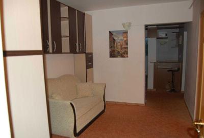 Apartament cu 2 camere decomandat în Tătărași - 4