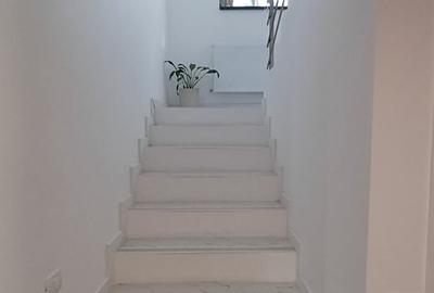 Casă cu 5 camere cu Teren 410 Mp în Măgurele - 11