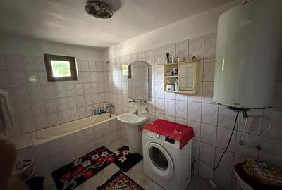 Casă cu 4 camere în Tătaru - 5