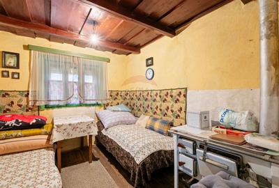 Casa cu anexe si teren de 759mp in Misca - 9