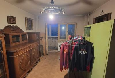 Dristor -3camere centrala proprie- decomandat -bloc 1984 - 7