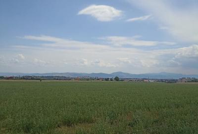 Teren de 400 mp, în Central - 3