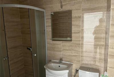 Apartament cu 2 camere nedecomandat în Central