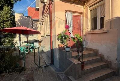 Casă cu 3 camere cu Teren 220 Mp în Central - 10