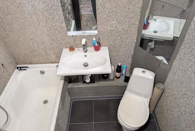 Garsonieră decomandată în Unirii