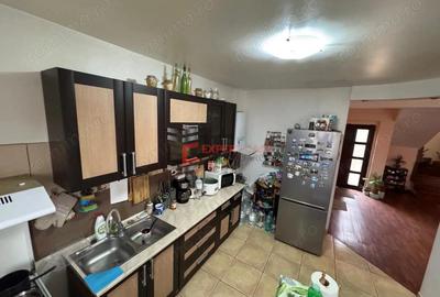 Casa utilata mobilara - 4