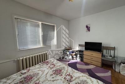 Apartament cu 2 camere semidecomandat, mobilat în Complex Studențesc - 4