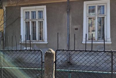 Casă cu 2 camere cu Teren 185 Mp în Crângași - 1