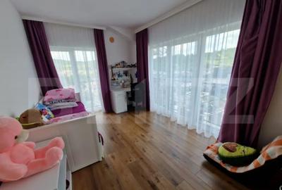 Casă cu 4 camere cu Teren 650 Mp în Livezeni - 1