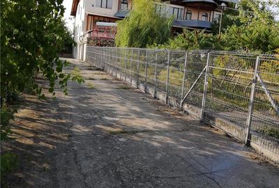 Casă cu 7 camere cu Teren 1621 Mp în Central - 8