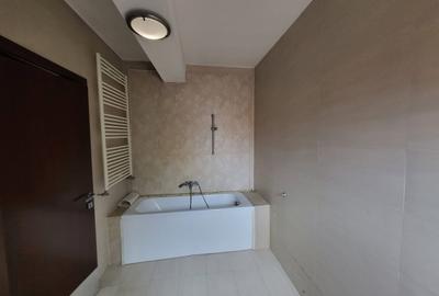 Casă cu 5 camere cu Teren 260 Mp în Tunari - 14