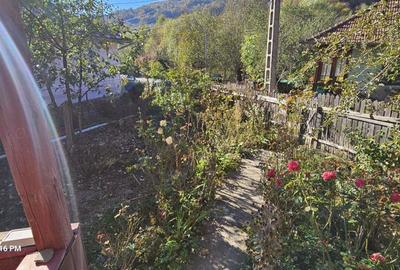 Casă cu 2 camere în Varlaam - 1