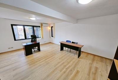 Domenii, 4 camere in cladire noua, 110 mp, pretabil birouri, etaj 2, renovat
