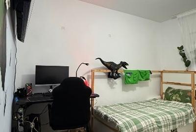 Apartament cu 3 camere decomandat în Aradului - 4