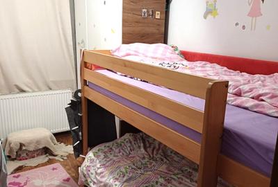 Vand apartament cu 3 camere , zona centrala,  Scriitorilor - 5