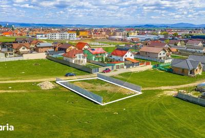Teren de 500 mp, în Astra
