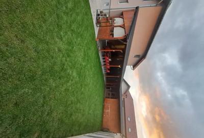 Casă cu 6 camere cu Teren 500 Mp în Bărăbanț - 3