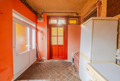 Apartament cu 3 camere semidecomandat, mobilat în Dâmbovița - 26