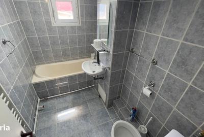 Apartament cu 2 camere în Florești