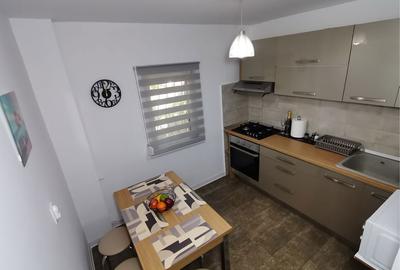 Apartament cu 2 camere decomandat în Central - 3