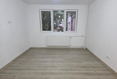 Apartament cu 3 camere decomandat în Nicolae Grigorescu
