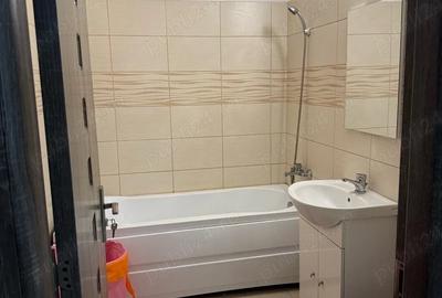 Garsonieră decomandată în Apărătorii Patriei - 3