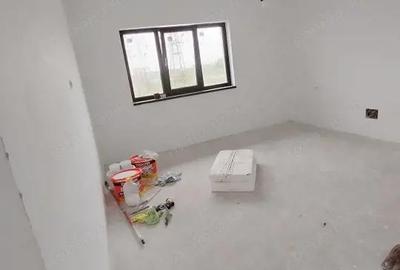 Casă cu Teren 456 Mp în Malu Mare - 9