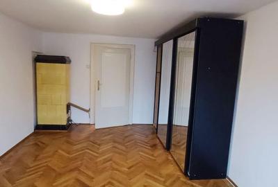 Apartament cu 2 camere, mobilat în Schei - 10