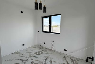 Casă cu 3 camere în Cârcea - 4