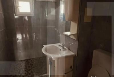 Apartament cu 4 camere decomandat în Alfa