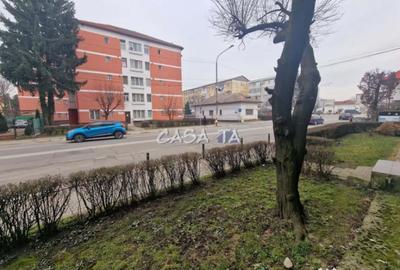 Apartament cu 3 camere decomandat, mobilat în Unirii - 2