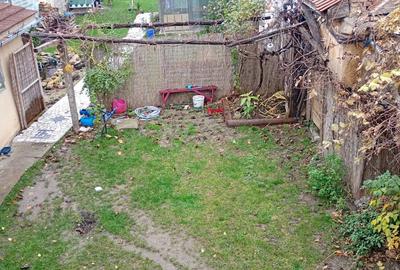 Vand imobil compus din 12 apartamente - 3