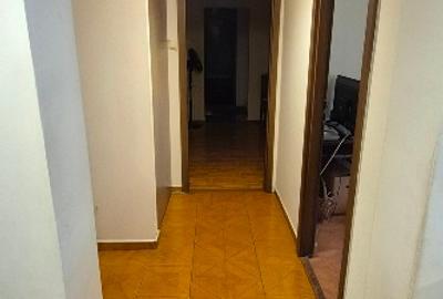 Apartament cu 3 camere semidecomandat, mobilat în Titan - 2